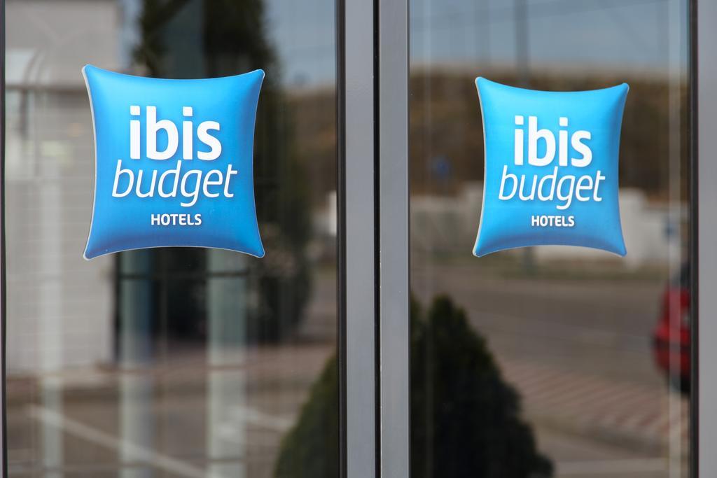 Ibis Budget Alcalá de Henares Exterior foto